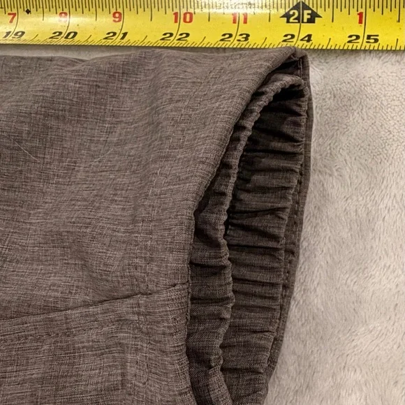 Women’s Cowgirl Legend lightweight Gray Zip-Up Jacket with Black Accents - Picture 10 of 12